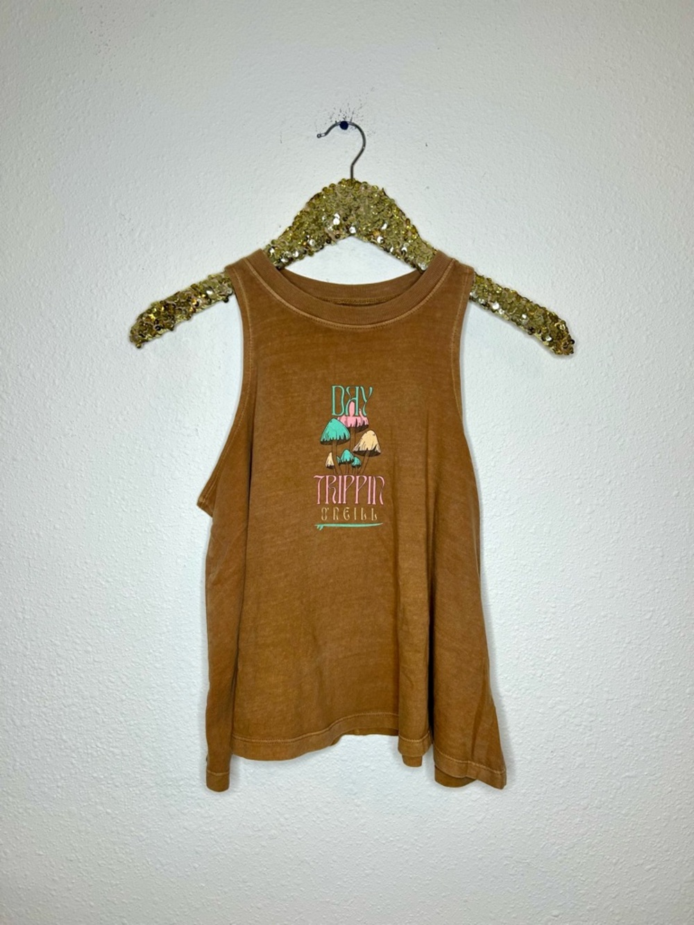 O’Neill Day Trippin’ Mushroom Graphic Rust Brown Muscle Tank XS